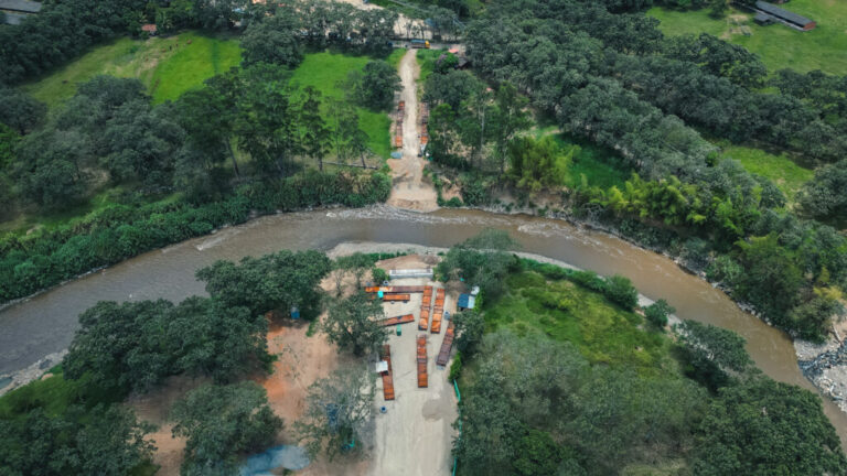 Nuevo Acceso a Girardota desde la Doble Calzada Bello – Barbosa: Solución a la Congestión Vial en Noviembre