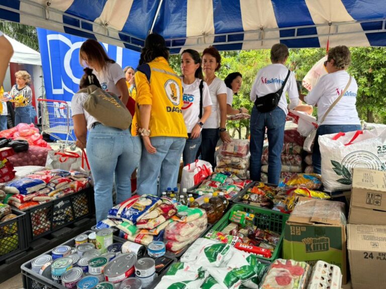 Alcalde Federico Gutiérrez ya está en Parques del Río para la gran donatón de la solidaridad